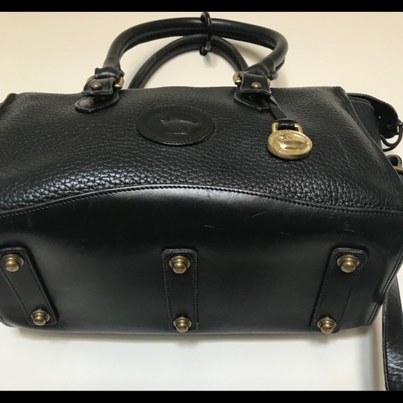 Classic Dooney Purse - Picture 2 of 11